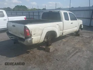 2006 Toyota Tacoma PreRunner with VIN 5TETU62N46Z221834, listed as a IAAI auction lot 42012821 with 251,144 mi miles and . Bid and sale history available at DreamBid. Image 4.