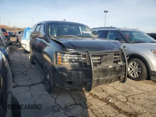 2008 Chevrolet Tahoe Police z VIN 1GNEC03058R257243, wystawiony jako Copart lot #46955705 z przebiegiem 232 754 mil mil oraz Szkody całkowita. Historia ofert i sprzedaży dostępna na DreamBid. Obrazek 4.