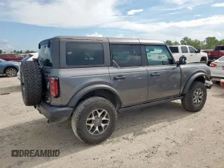 2021 Ford Bronco with VIN 1FMEE5DP3MLB06714, listed as a Copart auction lot 62336425 with 40,947 mi miles and Salvage title. Bid and sale history available at DreamBid. Image 3.