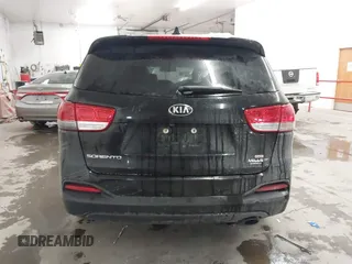 2018 Kia Sorento LX with VIN 5XYPG4A32JG383316, listed as a IAAI auction lot 41578609 with 1 mi miles. Bid and sale history available at carsss.com. Image 16.
