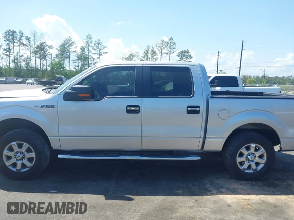 2013 Ford F-150 XL z VIN 1FTFW1CF4DFD63872, wystawiony jako IAAI lot #41948708 z przebiegiem 197 434 mil mil oraz . Historia ofert i sprzedaży dostępna na DreamBid. Obrazek 14.