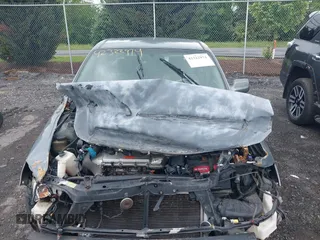 2000 Toyota Avalon XL with VIN 4T1BF28B5YU107764, listed as a IAAI auction lot 42322974 with 172,557 mi miles and . Bid and sale history available at DreamBid. Image 12.