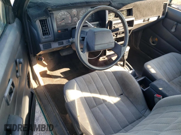 1993 Nissan Frontier z VIN 1N6SD16S0PC447364, wystawiony jako Copart lot #47932255 z przebiegiem 240 319 mil mil oraz Szkoda całkowita • Salvage title. Historia ofert i sprzedaży dostępna na DreamBid. Obrazek 8.