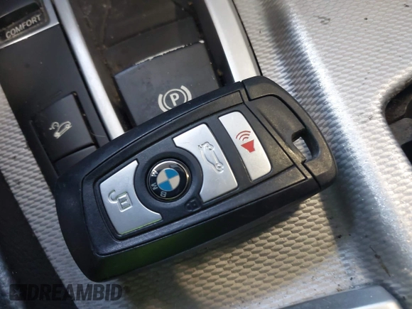2014 BMW 5 Series 528i xDrive with VIN WBA5A7C5XED613856, listed as a IAAI auction lot 42018901 with 121,783 mi miles and . Bid and sale history available at DreamBid. Image 11.