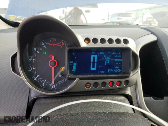 2016 Chevrolet Sonic LT with VIN 1G1JC6SB3G4126233, listed as a Copart auction lot 84886084 with 84,688 mi miles and Salvage Title. Bid and sale history available at carsss.com. Image 9.