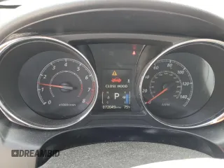 2021 Mitsubishi Outlander ES z VIN JA4ARUAU7MU035906, wystawiony jako Copart lot #53797015 z przebiegiem 72 049 mil mil oraz Szkoda całkowita • Salvage title. Historia ofert i sprzedaży dostępna na DreamBid. Obrazek 9.