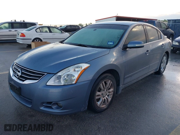 2010 Nissan Altima S with VIN 1N4AL2AP0AN512628, listed as a IAAI auction lot 42102865 with 184,235 mi miles and . Bid and sale history available at DreamBid. Image 2.