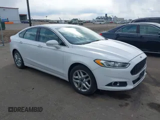 2014 Ford Fusion SE with VIN 1FA6P0HDXE5382549, listed as a IAAI auction lot 41878304 with 232,000 mi miles. Bid and sale history available at carsss.com. Image 1.