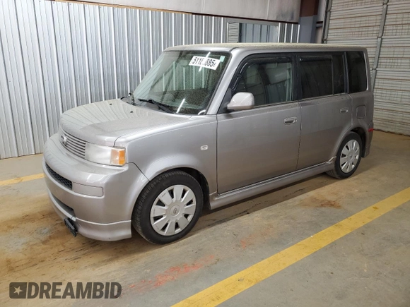 2006 Scion xB with VIN JTLKT324064117830, listed as a Copart auction lot 51185885 with 256,565 mi miles and Salvage Title. Bid and sale history available at carsss.com. Image 1.