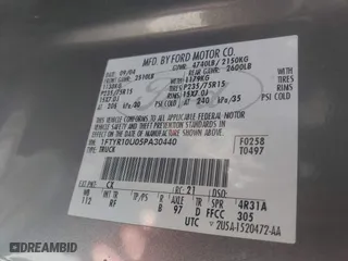 2005 Ford Ranger XL with VIN 1FTYR10U05PA30440, listed as a IAAI auction lot 41832729 with 201,888 mi miles. Bid and sale history available at carsss.com. Image 9.