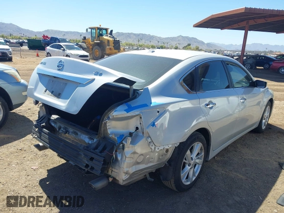 2015 Nissan Altima SL with VIN 1N4AL3AP3FC576106, listed as a IAAI auction lot 41842738 with 222,125 mi miles and . Bid and sale history available at DreamBid. Image 4.