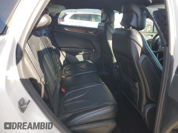 2019 Lincoln MKC Reserve with VIN 5LMTJ3DH7KUL50547, listed as a Copart auction lot 87255264 with Not Provided miles and Salvage Title. Bid and sale history available at DreamBid. Image 10.