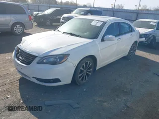 2011 Chrysler 200 S with VIN 1C3BC8FG3BN598176, listed as a IAAI auction lot 41869108 with 186,793 mi miles. Bid and sale history available at carsss.com. Image 2.