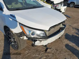 2016 Buick LaCrosse Sport Touring with VIN 1G4G45G33GF199869, listed as a IAAI auction lot 41750970 with 187,791 mi miles. Bid and sale history available at carsss.com. Image 6.