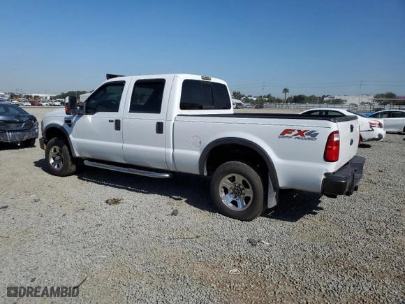 2008 Ford Super Duty F-250 SRW XL with VIN 1FTSW21R18ED51921, listed as a Copart auction lot 52597475 with 195,635 mi miles and Salvage Title. Bid and sale history available at carsss.com. Image 2.