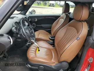 2015 MINI Convertible с VIN WMWZN3C54FT862210, выставлен на аукционе Copart как лот 43413825 с пробегом 45 313 миль миль и Списание • Salvage title. История ставок и продаж доступна на DreamBid. Изображение 7.