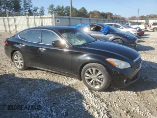 2013 Infiniti M37 with VIN JN1BY1AP7DM514562, listed as a Copart auction lot 82573534 with 135,852 mi miles and Non Repairable. Bid and sale history available at carsss.com. Image 4.