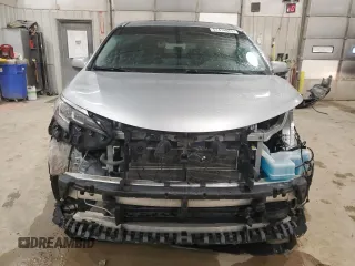 2022 Toyota Sienna XLE with VIN 5TDYRKEC3NS085248, listed as a Copart auction lot 51474975 with 88,812 mi miles and Salvage Title. Bid and sale history available at carsss.com. Image 5.
