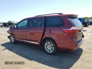 2017 Toyota Sienna XLE Auto Access Seat with VIN 5TDYZ3DC7HS891072, listed as a Copart auction lot 61480035 with 121,226 mi miles and Salvage title. Bid and sale history available at DreamBid. Image 2.