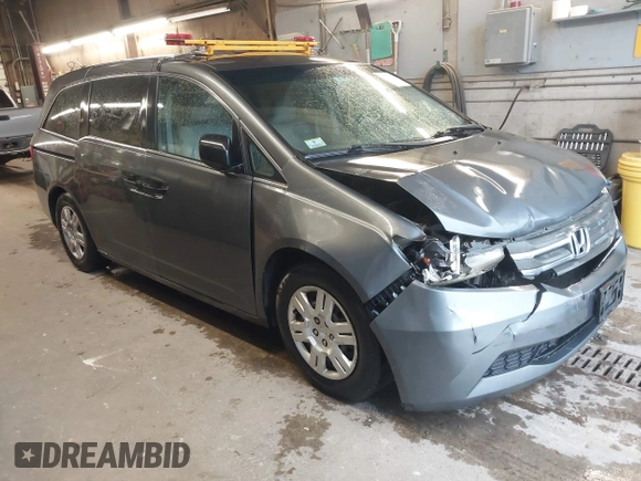 2011 Honda Odyssey LX с VIN 5FNRL5H2XBB075570, выставлен на аукционе IAAI как лот 42168055 с пробегом 169 016 миль миль и . История ставок и продаж доступна на DreamBid. Изображение 1.