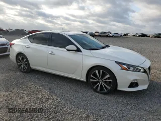 2019 Nissan Altima 2.5 Platinum with VIN 1N4BL4FV1KC114851, listed as a Copart auction lot 51413915 with 68,424 mi miles and Salvage Title. Bid and sale history available at carsss.com. Image 4.