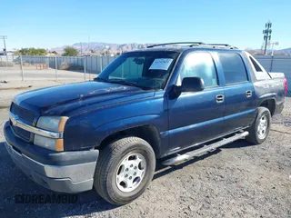 2004 Chevrolet Avalanche Z66 with VIN 3GNEC12T44G163138, listed as a IAAI auction lot 41347821 with 240,593 mi miles and . Bid and sale history available at DreamBid. Image 2.