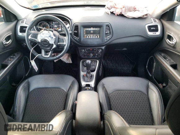 2019 Jeep Compass Latitude with VIN 3C4NJDBB9KT827915, listed as a Copart auction lot 85757104 with 14,713 mi miles and Salvage Title. Bid and sale history available at DreamBid. Image 8.