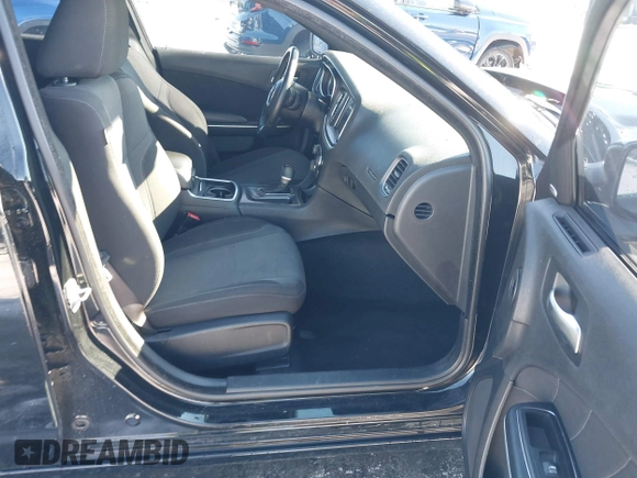 2015 Dodge Charger SXT with VIN 2C3CDXHG5FH841090, listed as a IAAI auction lot 41293591 with 107,732 mi miles and . Bid and sale history available at DreamBid. Image 5.