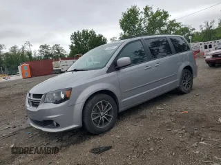 2015 Dodge Grand Caravan R/T with VIN 2C4RDGEG8FR607627, listed as a Copart auction lot 55865685 with 136,140 mi miles and Clean Title. Bid and sale history available at DreamBid. Image 1.