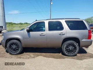 2012 Chevrolet Tahoe LT with VIN 1GNSCBE00CR105259, listed as a IAAI auction lot 42190925 with Not provided miles and . Bid and sale history available at DreamBid. Image 14.