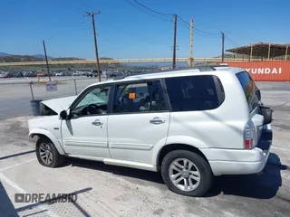 2006 Suzuki XL7 z VIN JS3TX92V664105084, wystawiony jako IAAI lot #42191244 z przebiegiem Nie podano mil oraz . Historia ofert i sprzedaży dostępna na DreamBid. Obrazek 14.