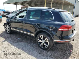 2017 Volkswagen Touareg Wolfsburg Edition с VIN WVGRF7BPXHD003755, выставлен на аукционе Copart как лот 52582425 с пробегом 333 333 миль миль и Чистый • Clean title. История ставок и продаж доступна на DreamBid. Изображение 2.