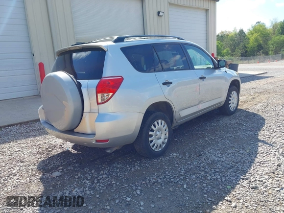2008 Toyota RAV4 with VIN JTMZD33V786061312, listed as a IAAI auction lot 41995232 with 103,078 mi miles. Bid and sale history available at carsss.com. Image 4.