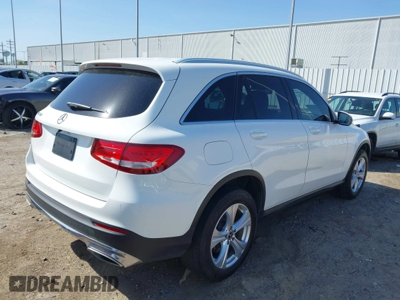 2018 Mercedes-Benz GLC with VIN WDC0G4JBXJV032990, listed as a IAAI auction lot 41858892 with 101,678 mi miles. Bid and sale history available at carsss.com. Image 4.