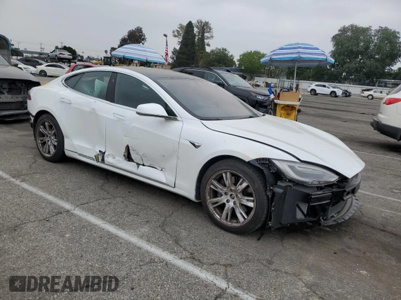 2021 Tesla Model S Long Range Plus z VIN 5YJSA1E24MF427775, wystawiony jako Copart lot #48431165 z przebiegiem 15 801 mil mil oraz Szkoda całkowita • Salvage title. Historia ofert i sprzedaży dostępna na DreamBid. Obrazek 4.