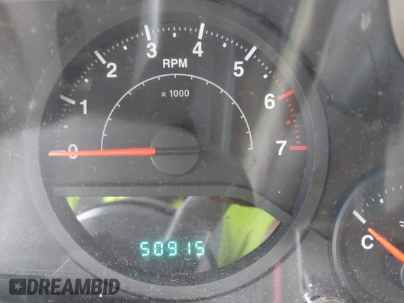 2007 Jeep Wrangler Unlimited X with VIN 1J4GA39177L164566, listed as a IAAI auction lot 42588655 with 50,915 mi miles and . Bid and sale history available at DreamBid. Image 15.