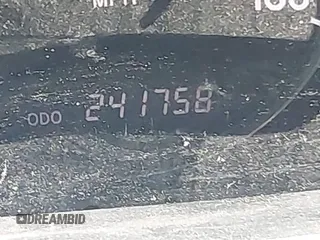 2007 Toyota Avalon XL z VIN 4T1BK36B87U178296, wystawiony jako IAAI lot #42187704 z przebiegiem 241 758 mil mil oraz . Historia ofert i sprzedaży dostępna na DreamBid. Obrazek 6.