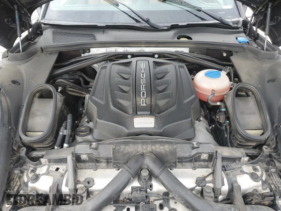 2017 Porsche Macan S with VIN WP1AB2A56HLB15375, listed as a Copart auction lot 58357435 with 112,481 mi miles and Clean title. Bid and sale history available at DreamBid. Image 11.