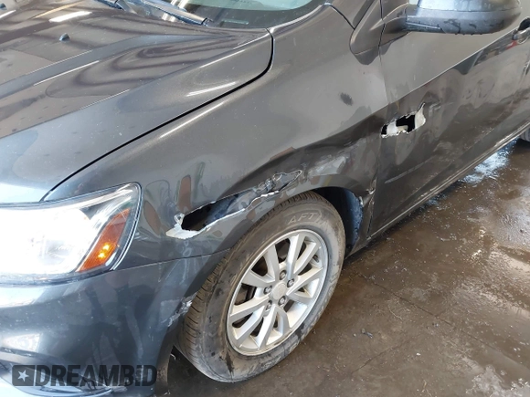 2019 Chevrolet Sonic LT z VIN 1G1JD5SB7K4107202, wystawiony jako IAAI lot #42430865 z przebiegiem 81 359 mil mil oraz . Historia ofert i sprzedaży dostępna na DreamBid. Obrazek 6.