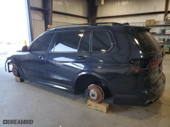 2019 BMW X7 xDrive40i with VIN 5UXCW2C58KL081960, listed as a Copart auction lot 46774765 with 118,886 mi miles and Salvage Title. Bid and sale history available at carsss.com. Image 2.
