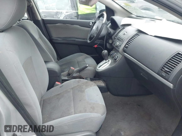 2011 Nissan Sentra SR with VIN 3N1AB6AP4BL700545, listed as a IAAI auction lot 41853263 with 263,866 mi miles and . Bid and sale history available at DreamBid. Image 5.