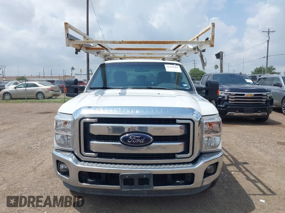 2012 Ford F-350 XL z VIN 1FTBF3A61CEB82648, wystawiony jako IAAI lot #42395064 z przebiegiem 266 558 mil mil oraz . Historia ofert i sprzedaży dostępna na DreamBid. Obrazek 12.