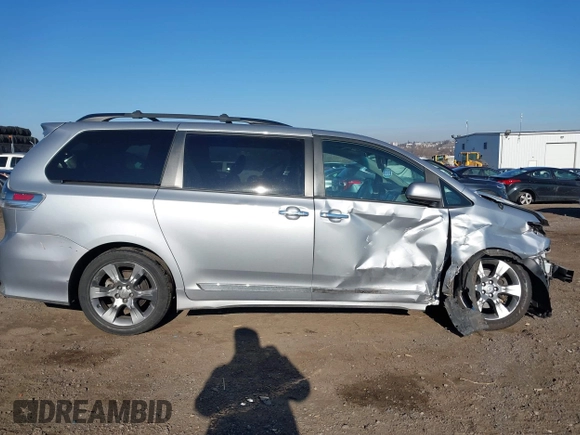 2014 Toyota Sienna SE with VIN 5TDXK3DC3ES471496, listed as a IAAI auction lot 41665914 with Not Provided miles and . Bid and sale history available at DreamBid. Image 12.