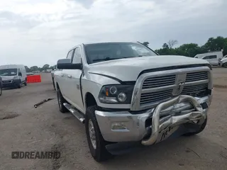 2011 Ram 2500 Big Horn z VIN 3D7UT2CL0BG510699, wystawiony jako IAAI lot #42282752 z przebiegiem 404 636 mil mil oraz . Historia ofert i sprzedaży dostępna na DreamBid. Obrazek 1.