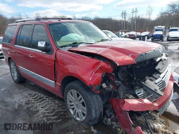 2008 Lincoln Navigator with VIN 5LMFU28518LJ18538, listed as a IAAI auction lot 41546111 with 123,174 mi miles. Bid and sale history available at carsss.com. Image 6.
