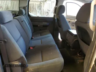 2009 GMC Sierra 1500 with VIN 1GTHC53K09F123683, listed as a Copart auction lot 86212884 with 341,816 mi miles and Salvage Title. Bid and sale history available at DreamBid. Image 10.