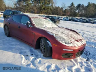 2014 Porsche Panamera S E-Hybrid with VIN WP0AD2A7XEL044237, listed as a Copart auction lot 85471394 with 102,756 mi miles and Clean Title. Bid and sale history available at carsss.com. Image 4.