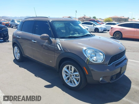 2013 MINI Countryman S ALL4 with VIN WMWZC5C54DWP34224, listed as a IAAI auction lot 42141400 with 33,307 mi miles and . Bid and sale history available at DreamBid. Image 1.