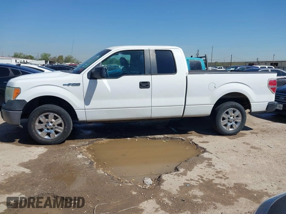 2011 Ford F-150 XL with VIN 1FTEX1CM3BFC31724, listed as a IAAI auction lot 41874831 with 235,430 mi miles. Bid and sale history available at carsss.com. Image 14.