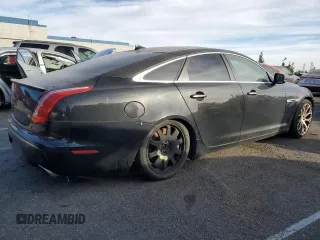 2015 Jaguar XJ with VIN SAJWA3HT2FMV89272, listed as a Copart auction lot 42195005 with 131,456 mi miles and Clean Title. Bid and sale history available at DreamBid. Image 3.